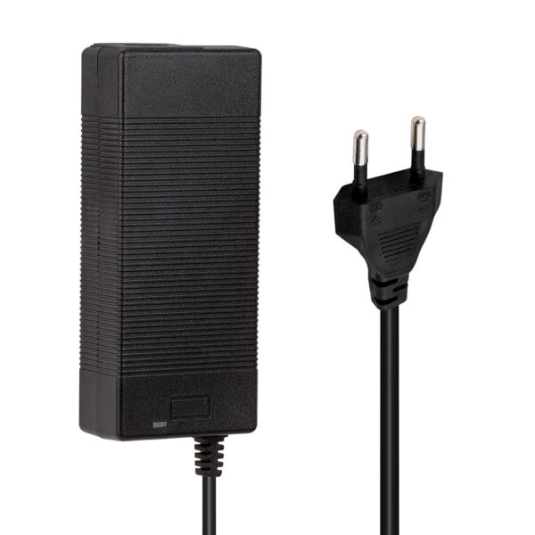 Weko 16.8 Volt - 3 Amper 5.5*2.5 Uçlu Kırmızı Yeşi̇l Ledli̇ Masa Ti̇pi̇ Şarj Adaptörü - Görsel 2